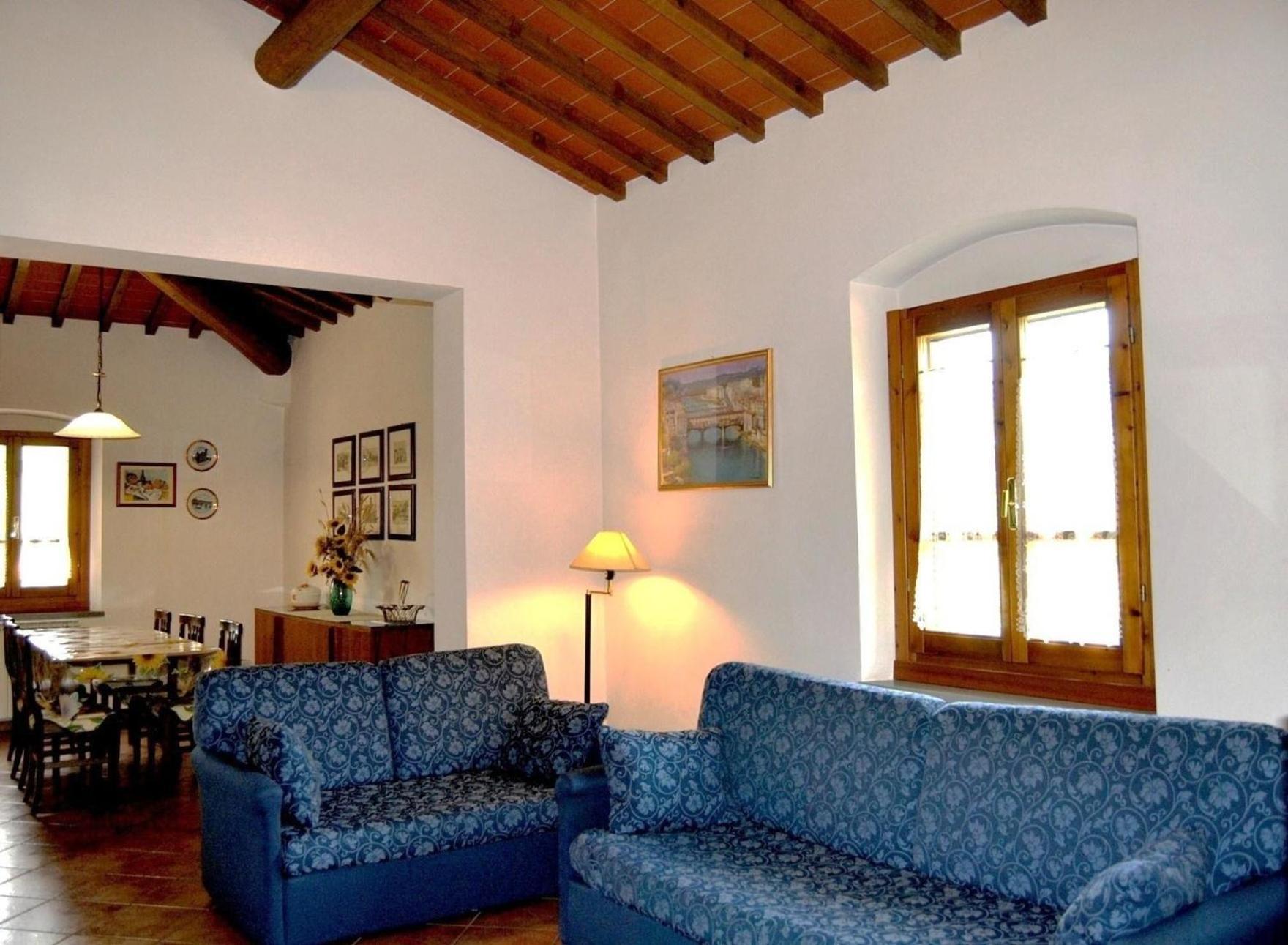 Charmantes Ferienhaus In Piani Della Rugginosa Mit Grossem Garten Reggello Eksteriør billede